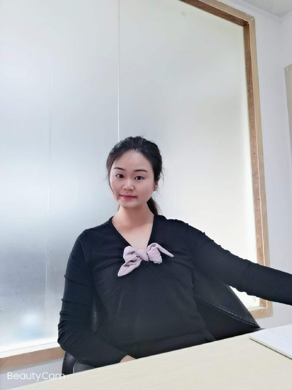 美美在深的第一张照片--聊城相亲服务中心