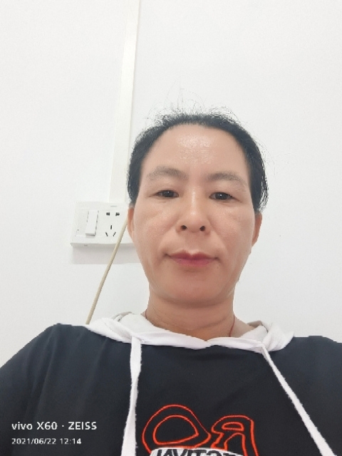 琼的第一张照片--聊城相亲服务中心