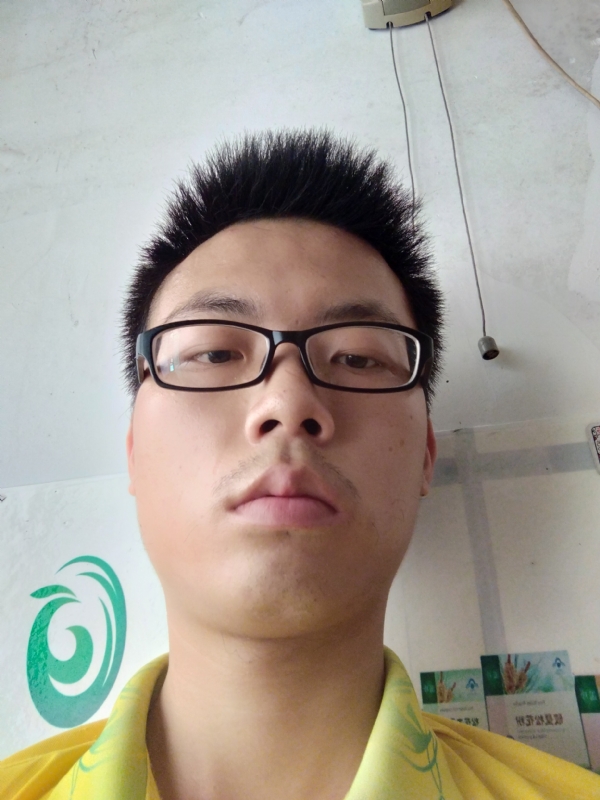 舒荷的第二张照片--聊城相亲服务中心