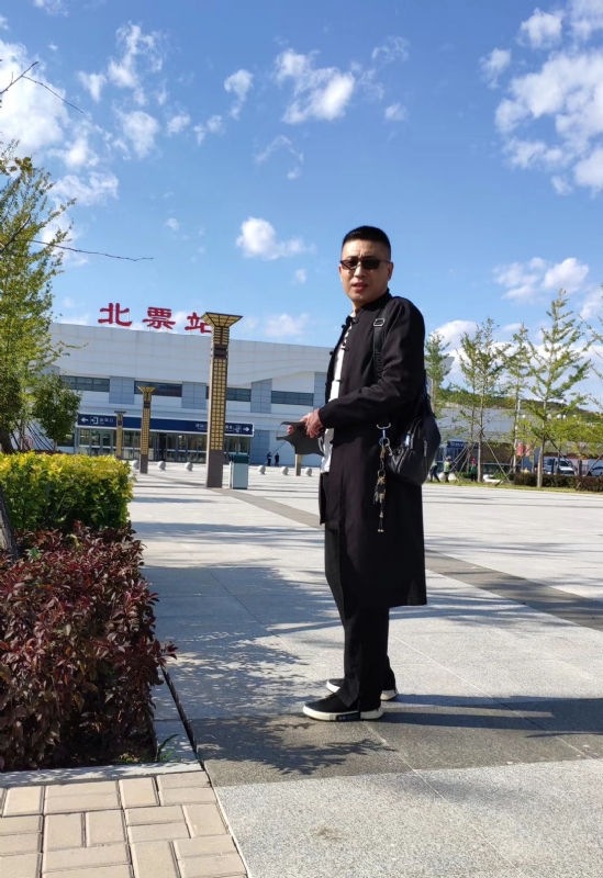 仟佰渡的第一张照片--聊城相亲服务中心
