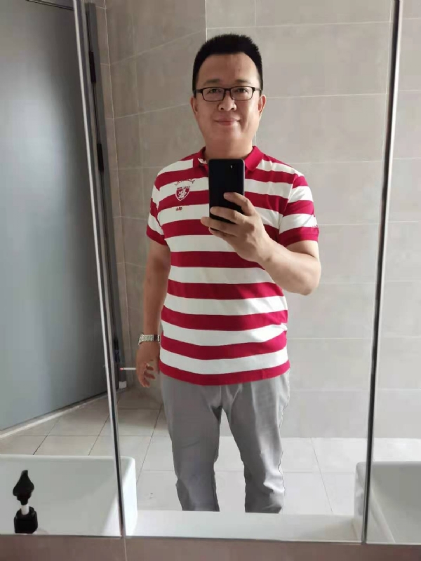 行走的打桩机的第二张照片--聊城相亲服务中心
