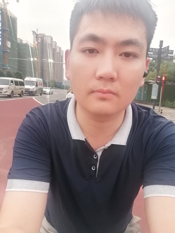 露露的第一张照片--聊城相亲服务中心
