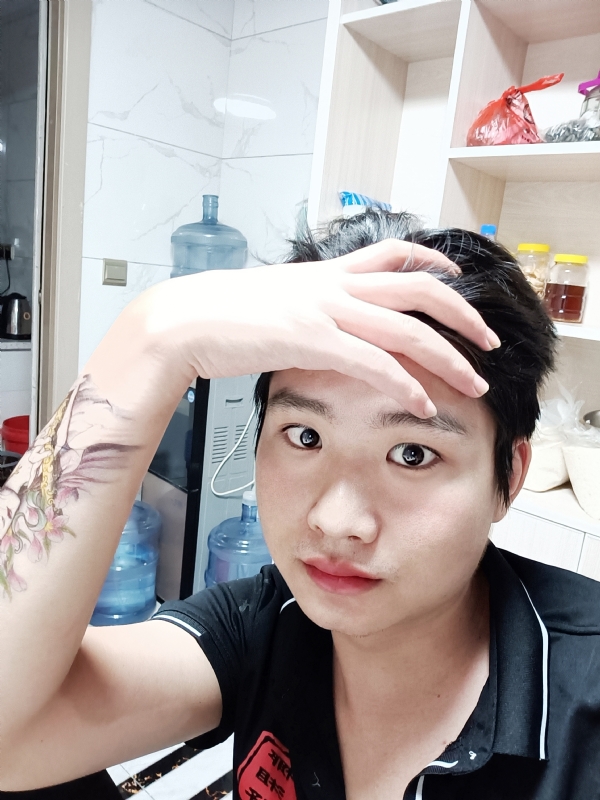 一纸荒年的第一张照片--聊城相亲服务中心