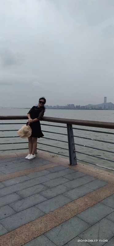清秋的第一张照片--聊城相亲服务中心
