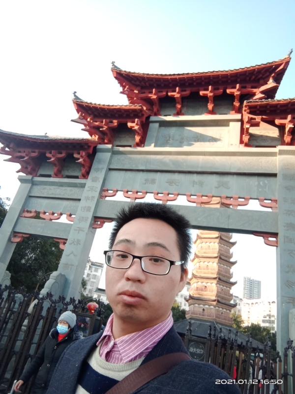 碧血丹心的第一张照片--聊城相亲服务中心