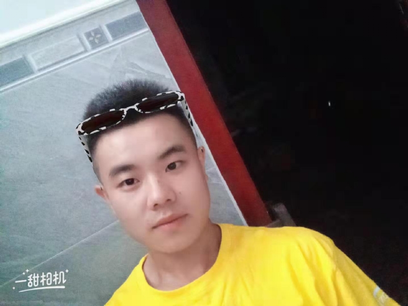 建国90周年的学渣的第一张照片--聊城相亲服务中心