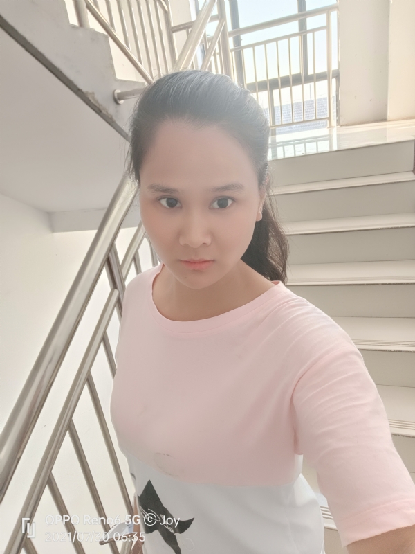 姣的第三张照片--聊城相亲服务中心