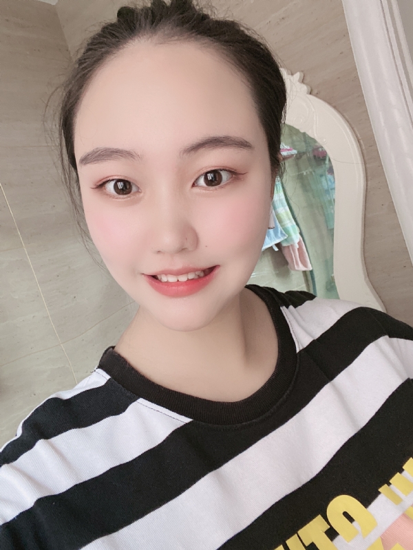 灵儿的第二张照片--聊城相亲服务中心
