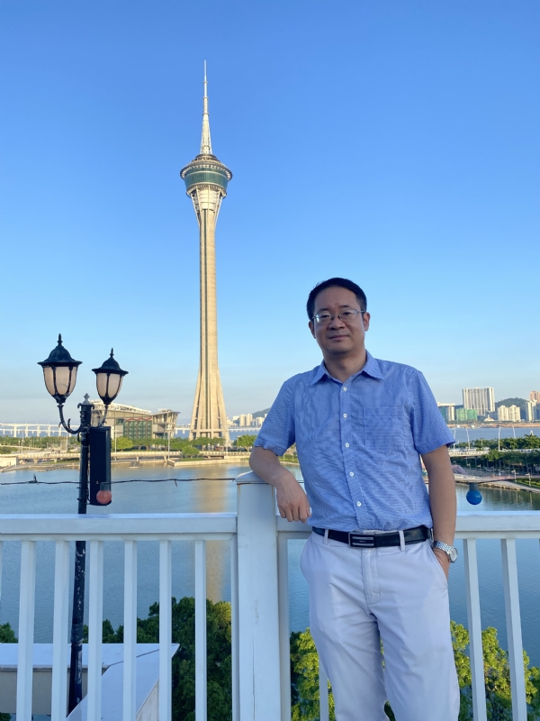 Yangyi的第三张照片--聊城相亲服务中心