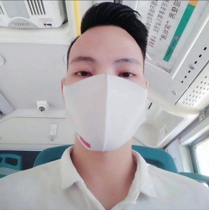 摆渡者的第一张照片--聊城相亲服务中心