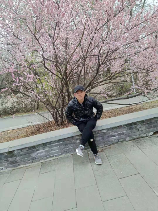 寻找幸福的第一张照片--聊城相亲服务中心