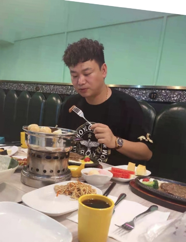 杰的第一张照片--聊城相亲服务中心