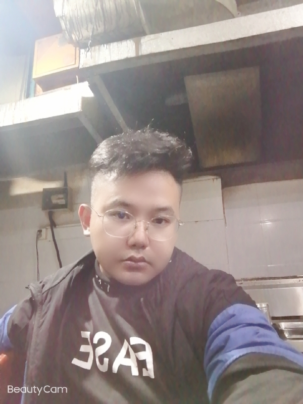 棒哥的第二张照片--聊城相亲服务中心