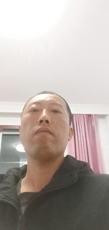 月上云端的第一张照片--聊城相亲服务中心