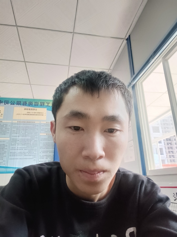 小哥哥的第一张照片--聊城相亲服务中心