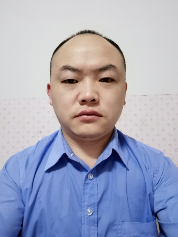 与子携老的第一张照片--聊城相亲服务中心