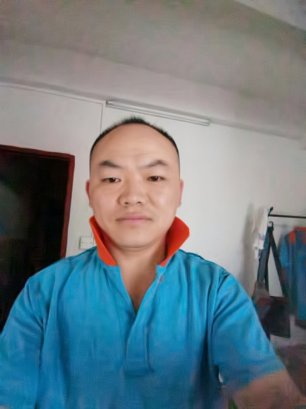 与子携老的第五张照片--聊城相亲服务中心