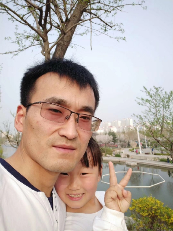 简单的幸福的第一张照片--聊城相亲服务中心