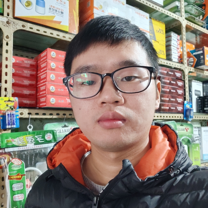 邱先生的第一张照片--聊城相亲服务中心