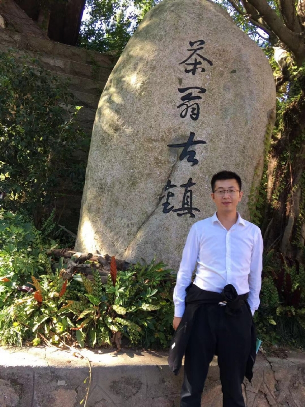 zw的第二张照片--聊城相亲服务中心