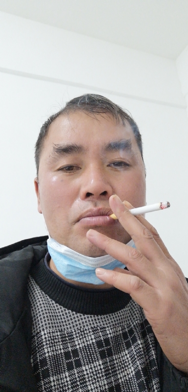 龙心的第一张照片--聊城相亲服务中心