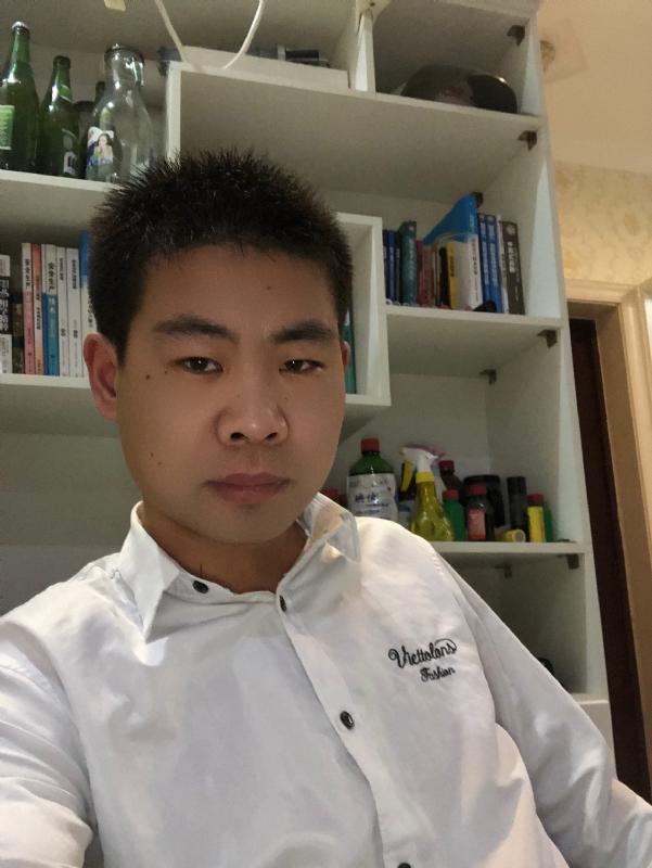 取经年的第二张照片--聊城相亲服务中心