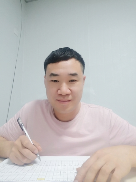 孤雁南飞的第一张照片--聊城相亲服务中心