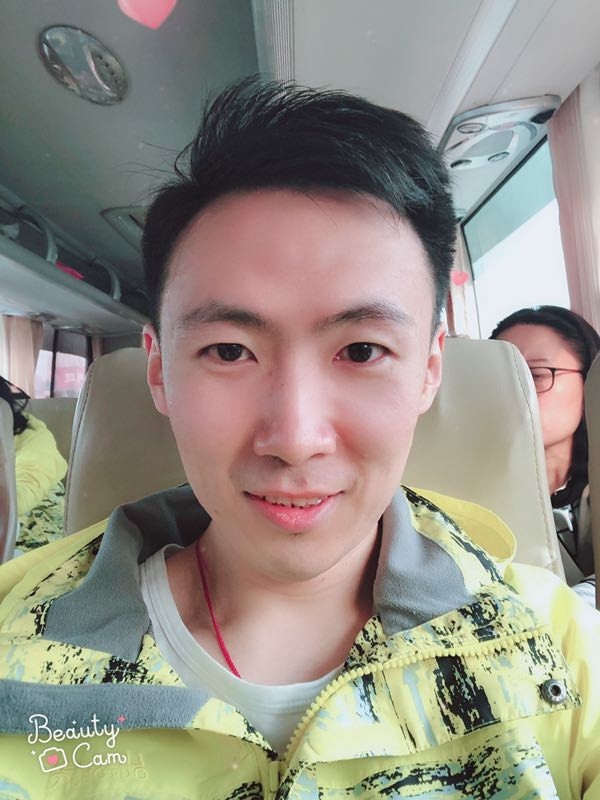 郭白白的第二张照片--聊城相亲服务中心