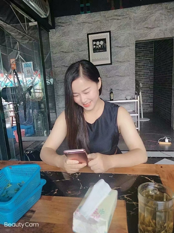 如不坚强弱给谁看的第一张照片--聊城相亲服务中心