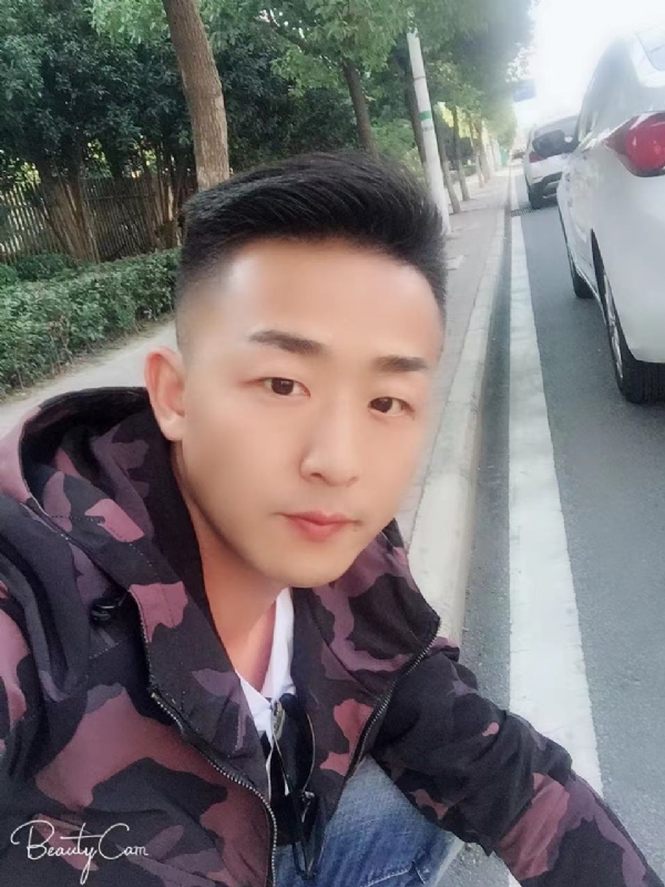 归心的第二张照片--聊城相亲服务中心