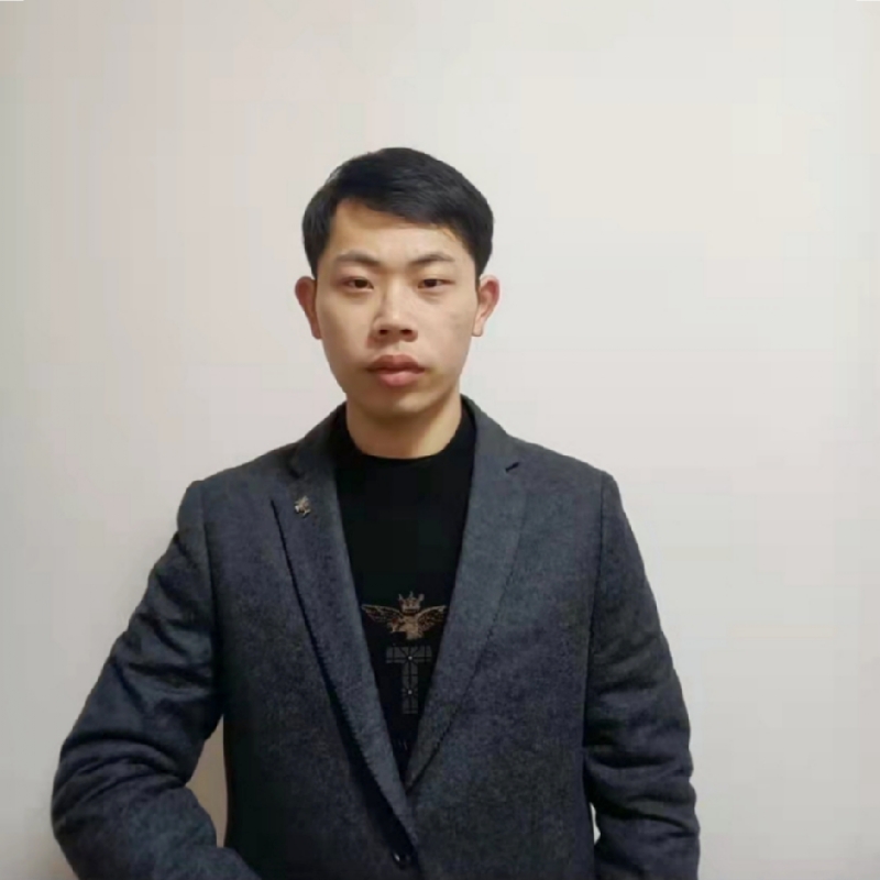 熊先生的第一张照片--聊城相亲服务中心