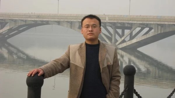 云中望月的第一张照片--聊城相亲服务中心