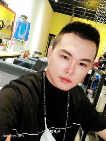 lucky的第一张照片--聊城相亲服务中心