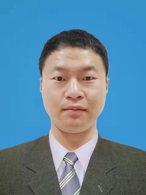 雨哥的第一张照片--聊城相亲服务中心