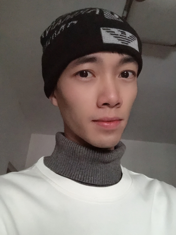 小良先生的第一张照片--聊城相亲服务中心