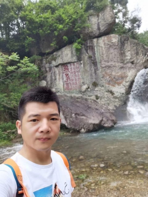愿得一人心的第一张照片--聊城相亲服务中心