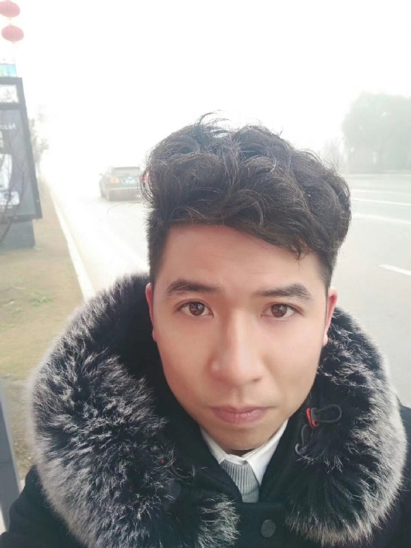 开心快乐每一天的第一张照片--聊城相亲服务中心