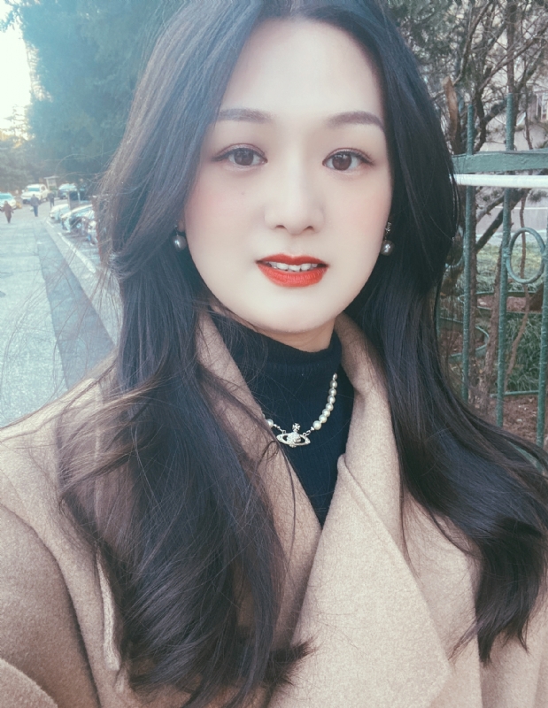 盧盈穎的第一张照片--聊城相亲服务中心
