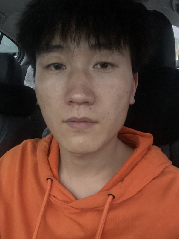 李的第三张照片--聊城相亲服务中心
