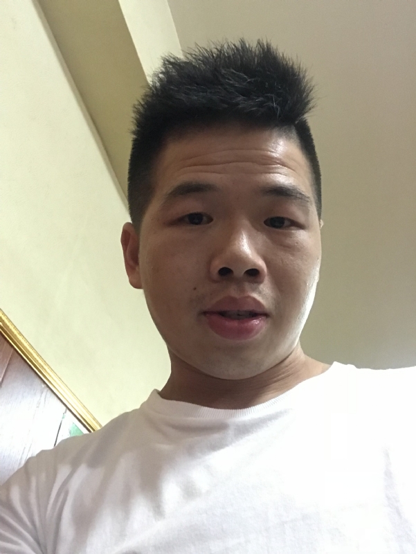 爱请简单点的第一张照片--聊城相亲服务中心
