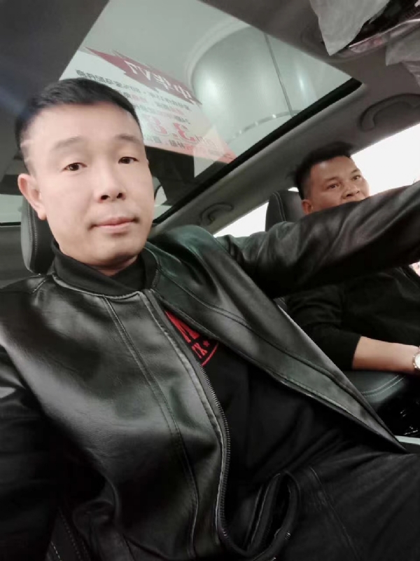 醉红尘的第一张照片--聊城相亲服务中心