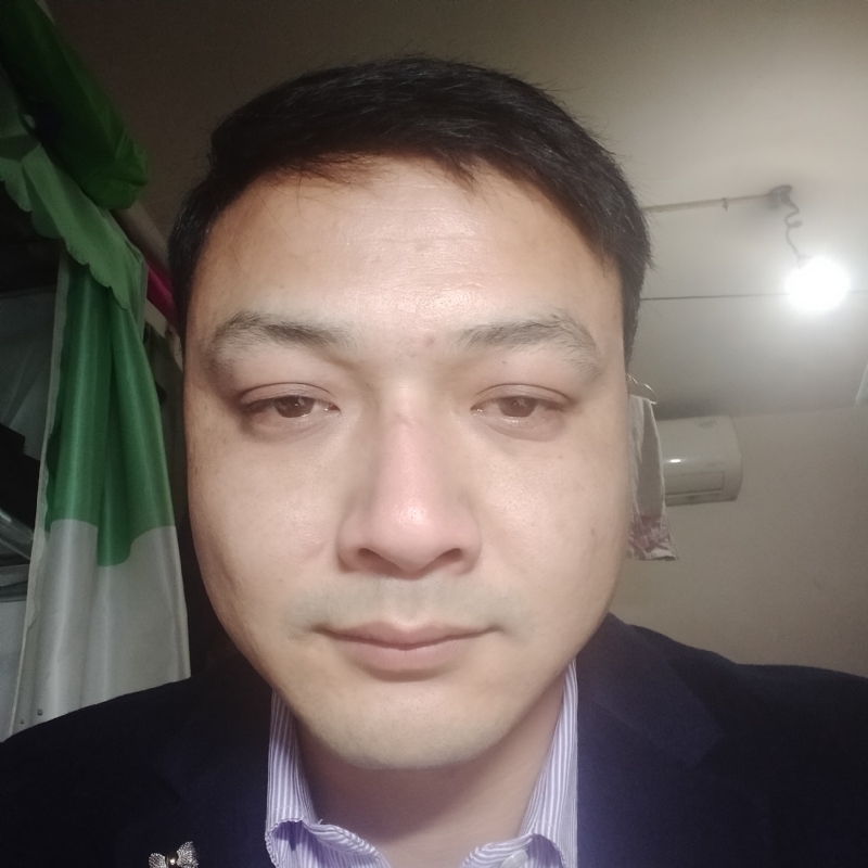 诸先生的第一张照片--聊城相亲服务中心