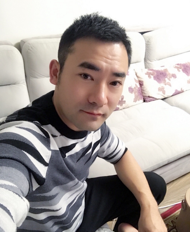 随风的第一张照片--聊城相亲服务中心