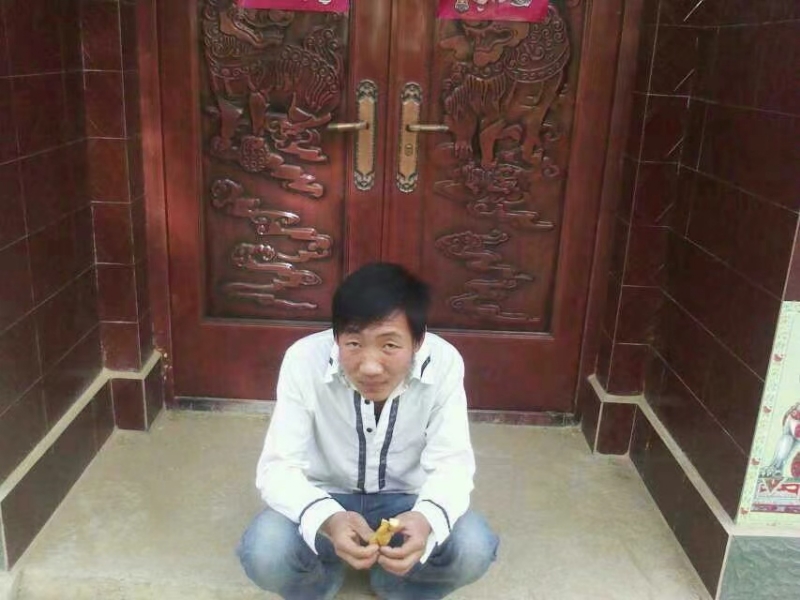 潘先生的第一张照片--聊城相亲服务中心