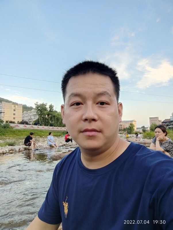 这岁月的第一张照片--聊城相亲服务中心