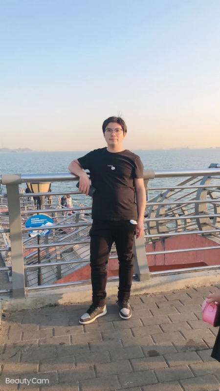 陆迅的第二张照片--聊城相亲服务中心
