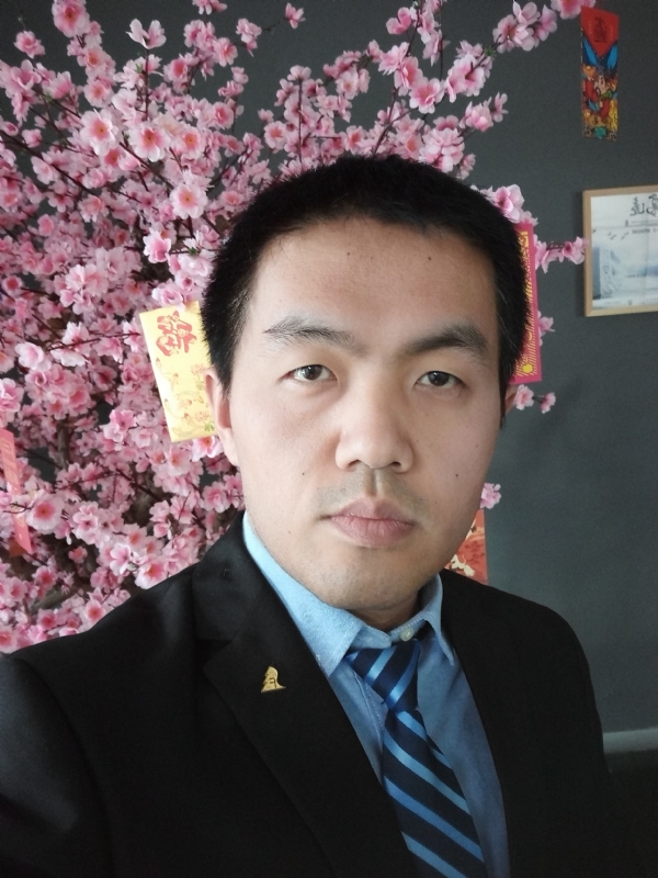 我就是个翻译的第一张照片--聊城相亲服务中心