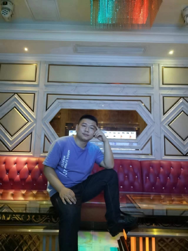 黄生的第四张照片--聊城相亲服务中心