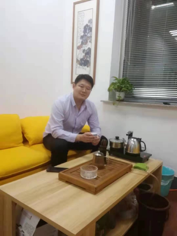 阳光的第一张照片--聊城相亲服务中心