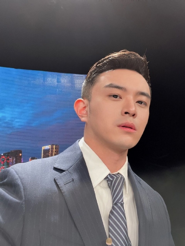 韩哥的第二张照片--聊城相亲服务中心